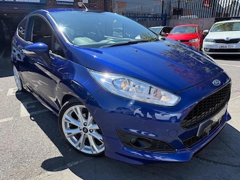 Used Ford Fiesta 2015 for sale - 79458516: Photo