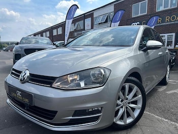 Used Volkswagen Golf 2015 for sale - 78554494: Photo