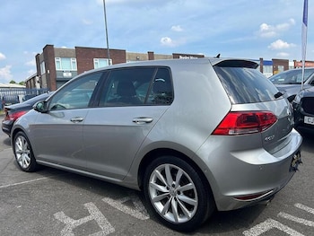 Used Volkswagen Golf 2015 for sale - 78554494: Photo