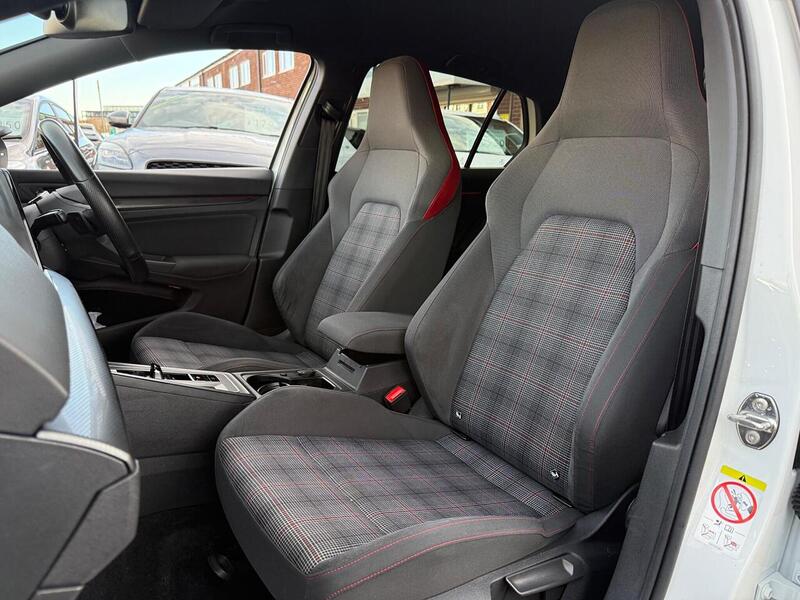 Used Volkswagen Golf 2020 for sale - 77196480: Photo 33