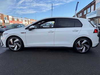 Used Volkswagen Golf 2020 for sale - 77196480: Photo
