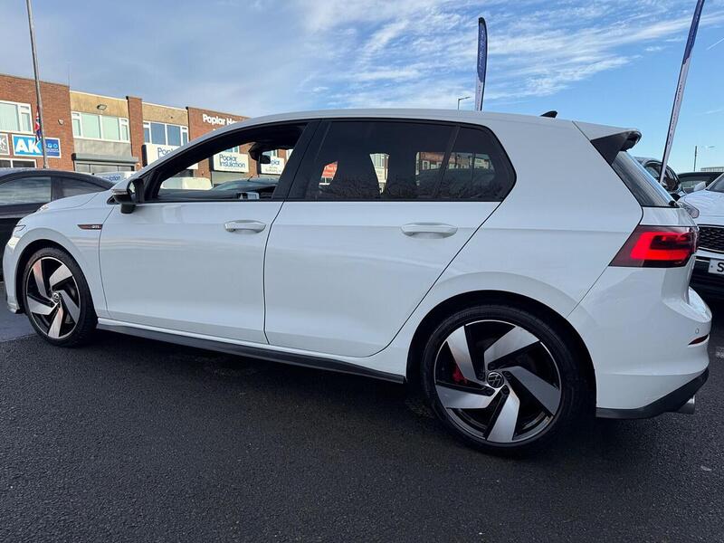 Used Volkswagen Golf 2020 for sale - 77196480: Photo 9