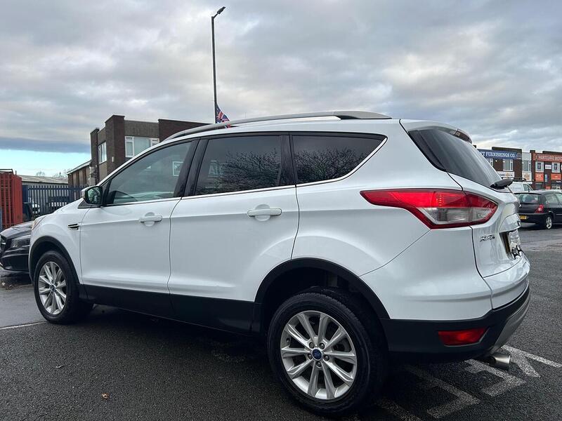 Used Ford Kuga 2014 for sale - 76605225: Photo 4