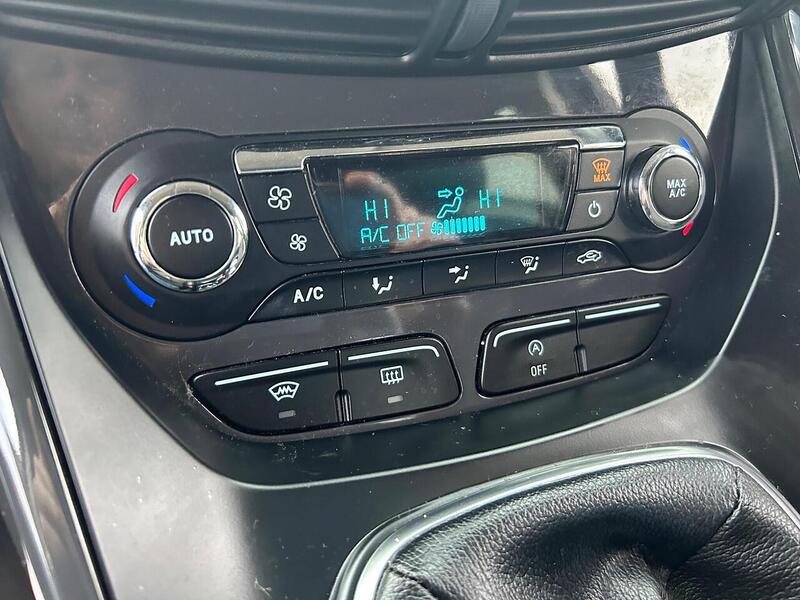 Used Ford Kuga 2014 for sale - 76605225: Photo 40