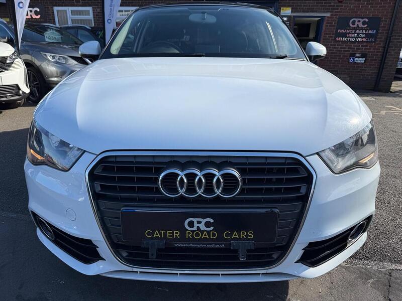 Used Audi A1 2014 for sale - 78154555: Photo 2