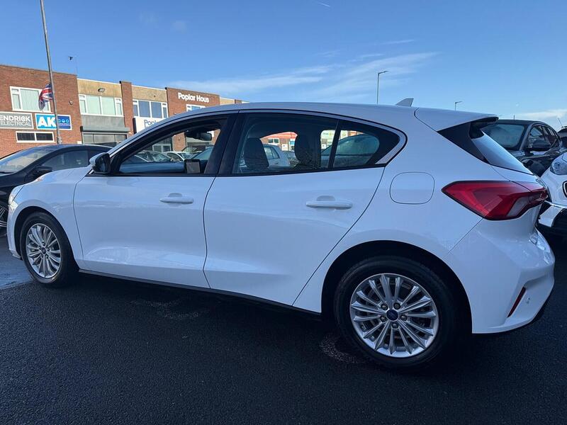 Used Ford Focus 2019 for sale - 77223008: Photo 5