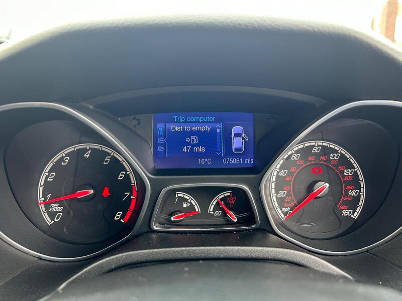Used Ford Focus 2012 for sale - 76148378: Photo 19