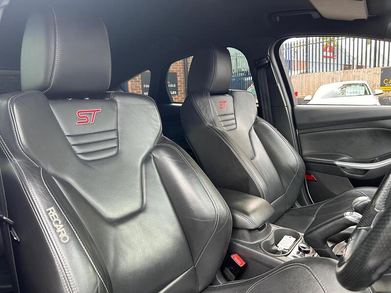 Used Ford Focus 2012 for sale - 76148378: Photo 21