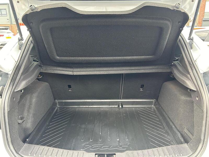Used Ford Focus 2012 for sale - 76148378: Photo 28