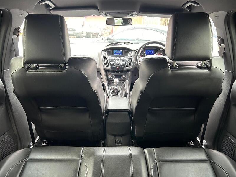 Used Ford Focus 2012 for sale - 76148378: Photo 29