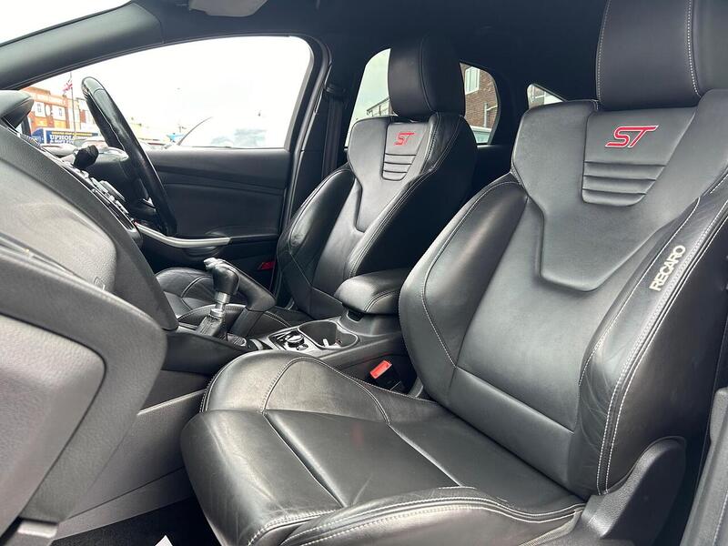 Used Ford Focus 2012 for sale - 76148378: Photo 33