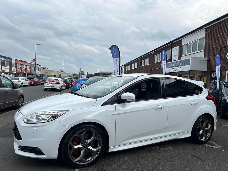 Used Ford Focus 2012 for sale - 76148378: Photo 5