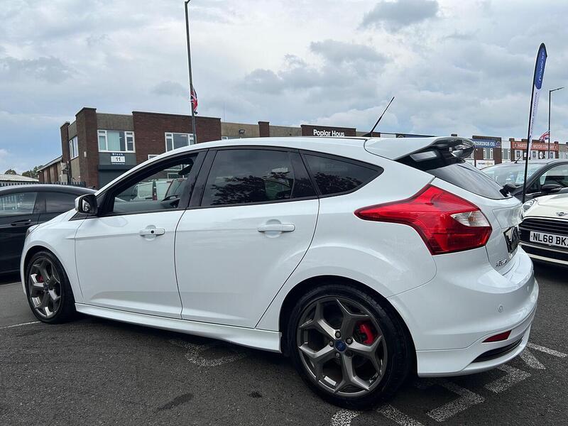 Used Ford Focus 2012 for sale - 76148378: Photo 7