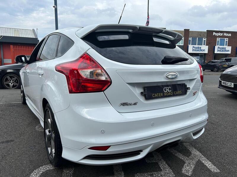 Used Ford Focus 2012 for sale - 76148378: Photo 8