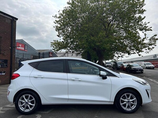 Used Ford Fiesta 2017 for sale - 74927708: Photo 12