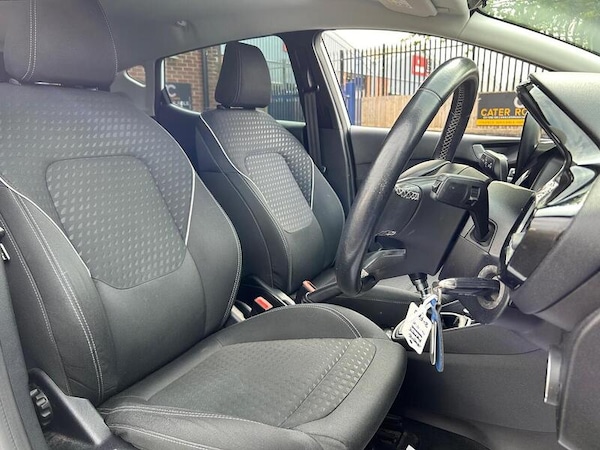 Used Ford Fiesta 2017 for sale - 74927708: Photo 17