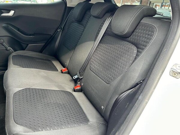 Used Ford Fiesta 2017 for sale - 74927708: Photo 30