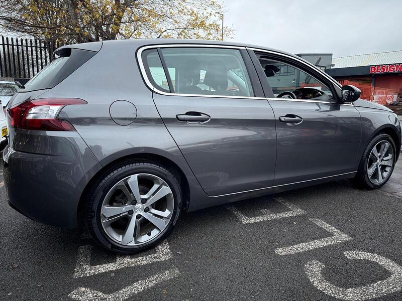 Used Peugeot 308 2017 for sale - 76720012: Photo 15