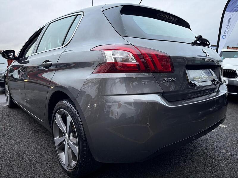 Used Peugeot 308 2017 for sale - 76720012: Photo 7