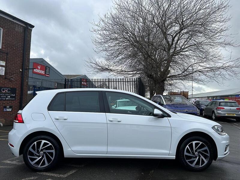 Used Volkswagen Golf 2019 for sale - 77535593: Photo 12