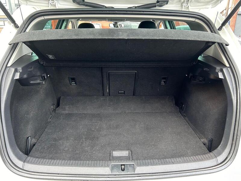 Used Volkswagen Golf 2019 for sale - 77535593: Photo 28