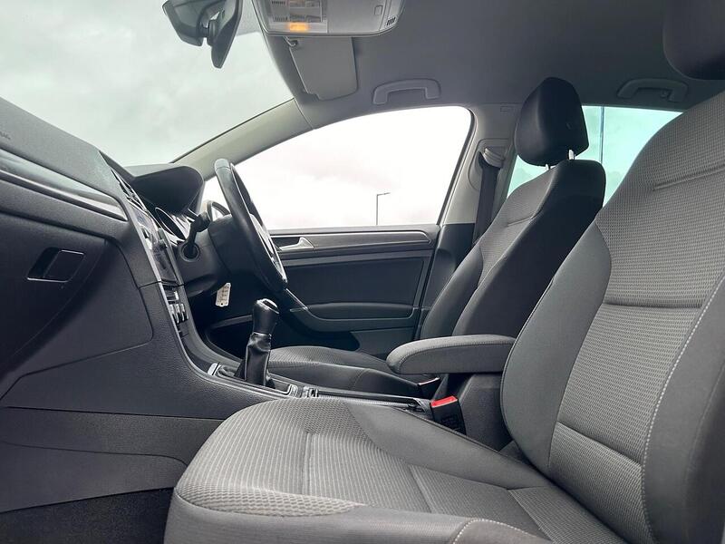 Used Volkswagen Golf 2019 for sale - 77535593: Photo 30