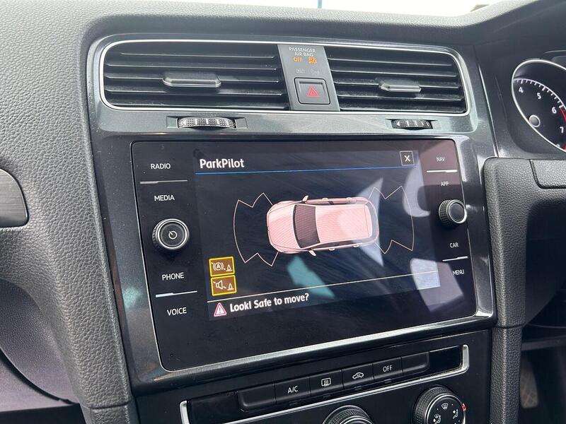 Used Volkswagen Golf 2019 for sale - 77535593: Photo 36