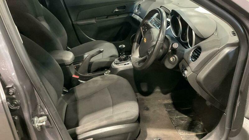 Used Chevrolet Cruze 2013 for sale - 76849903: Photo 10