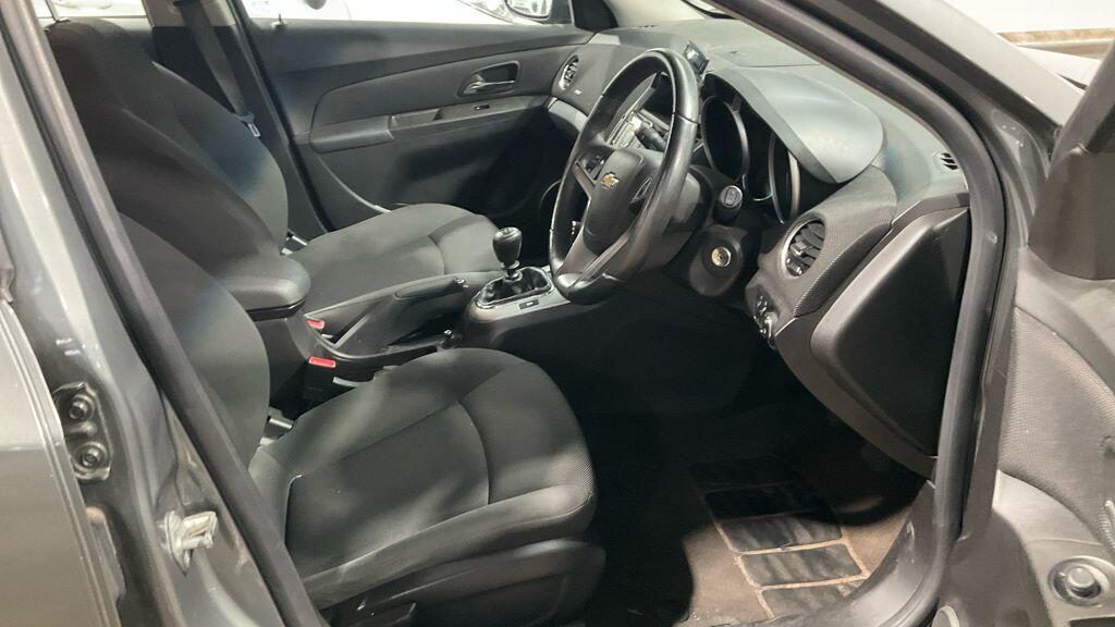 Used Chevrolet Cruze 2012 for sale - 77230638: Photo 12