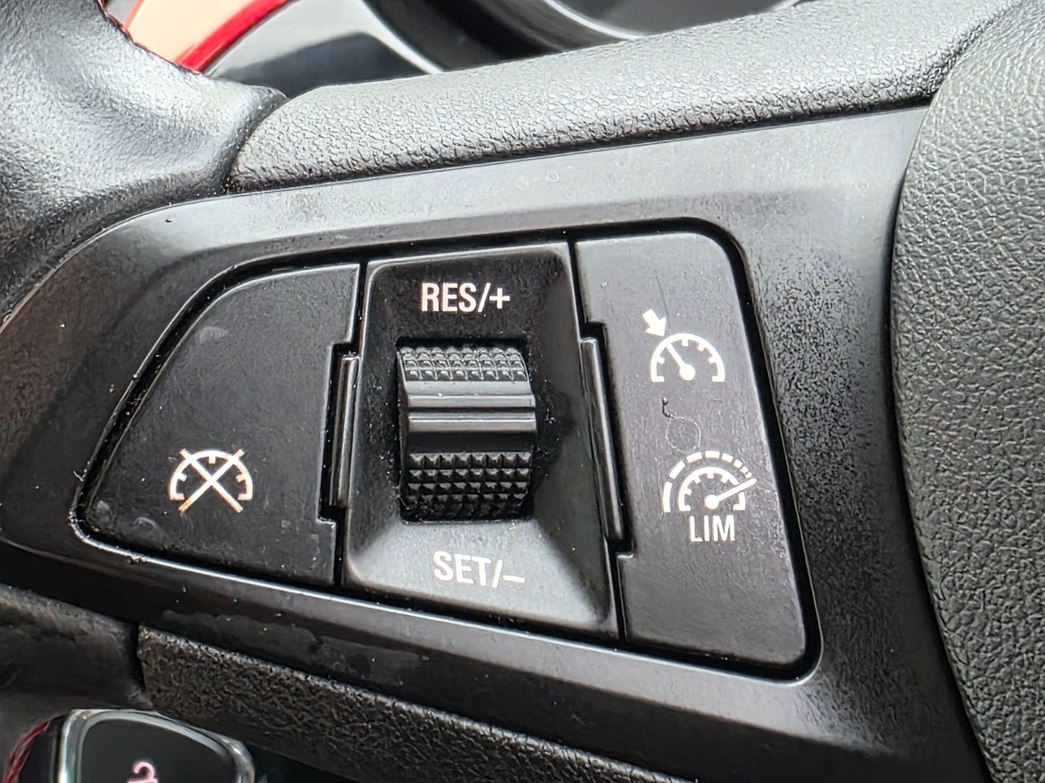 Used Vauxhall Corsa 2015 for sale - 76370563: Photo 30