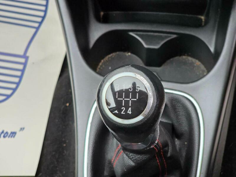 Used Vauxhall Corsa 2015 for sale - 76370563: Photo 41