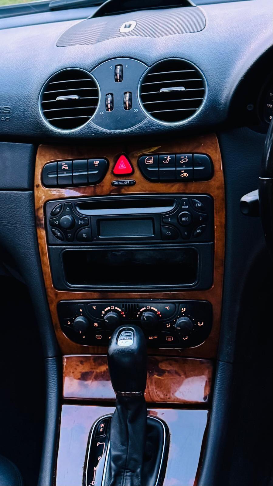 Used Mercedes-Benz CLK 2002 for sale - 76370129: Photo 14
