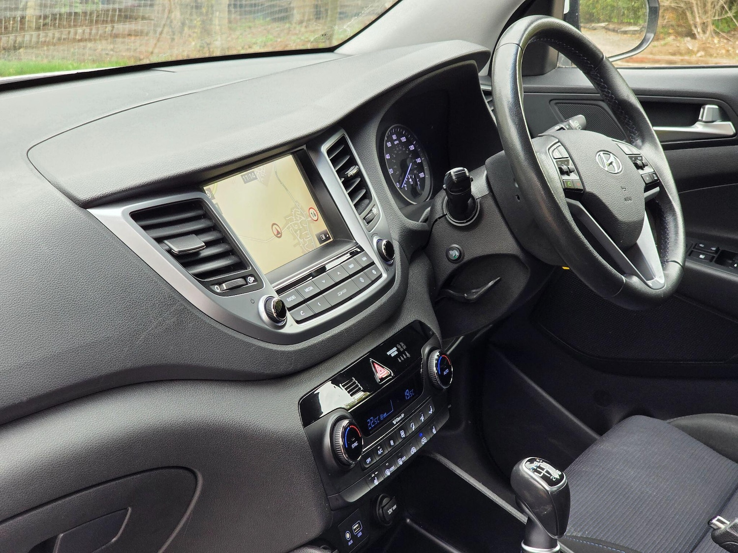 Used Hyundai TUCSON 2016 for sale - 76370390: Photo 3