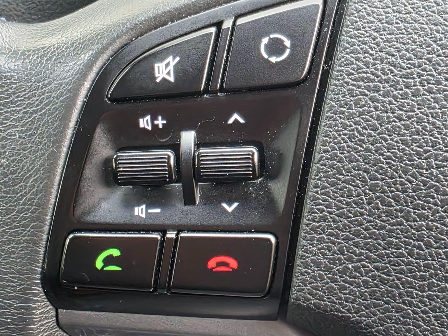 Used Hyundai TUCSON 2016 for sale - 76370390: Photo 40