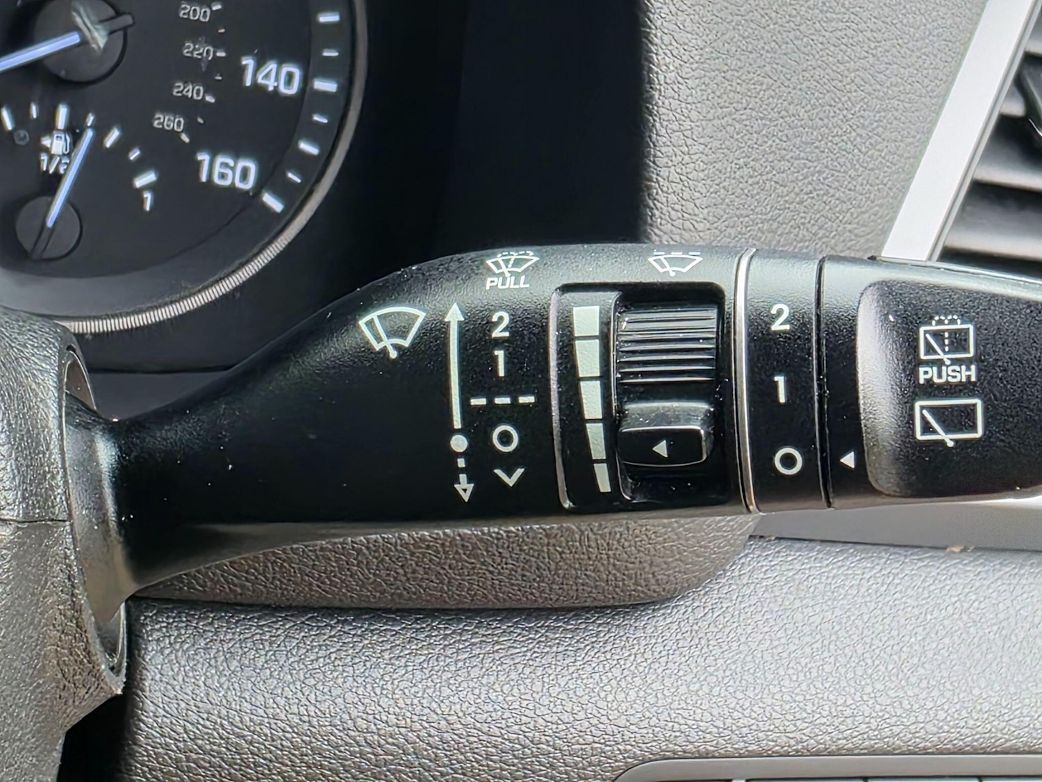 Used Hyundai TUCSON 2016 for sale - 76370390: Photo 41