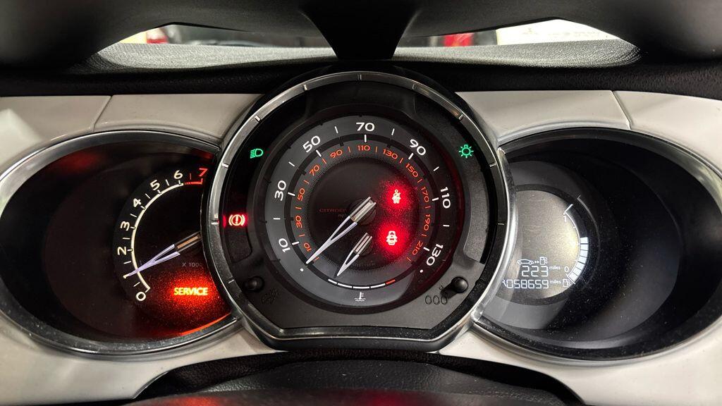 Used Citroen DS3 2015 for sale - 77202546: Photo 21