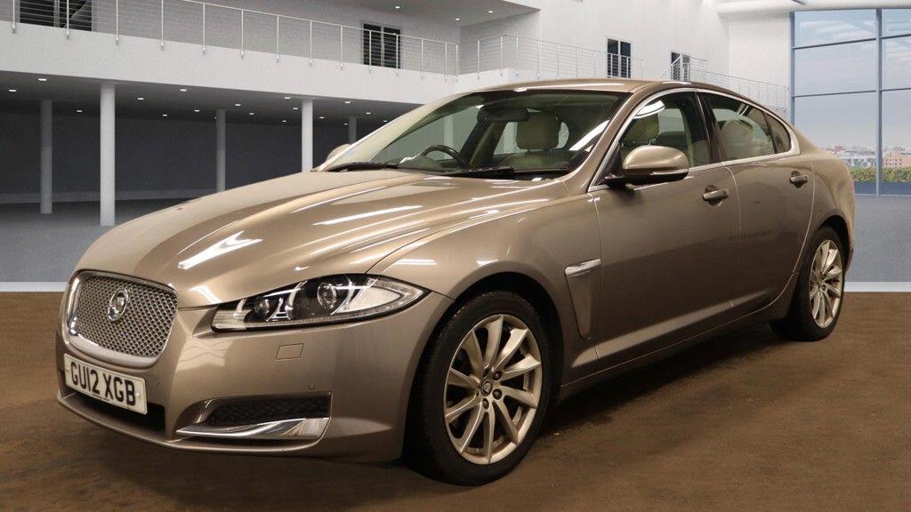 Used Jaguar XF 2012 for sale - 77637828: Photo 2