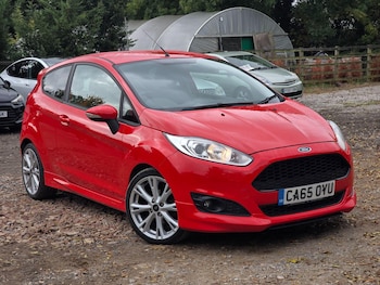 Used Ford Fiesta 2016 for sale - 76371110: Photo