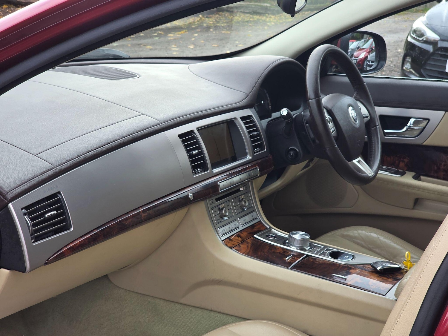 Used Jaguar XF 2010 for sale - 76976717: Photo 18