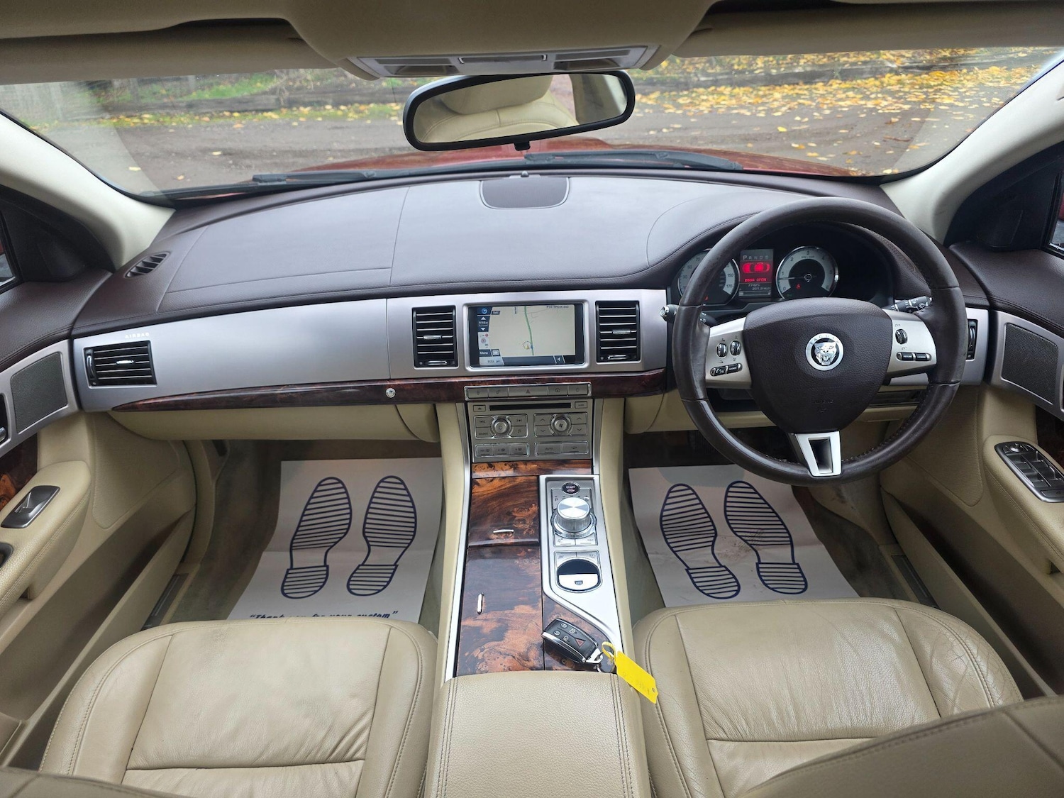 Used Jaguar XF 2010 for sale - 76976717: Photo 19