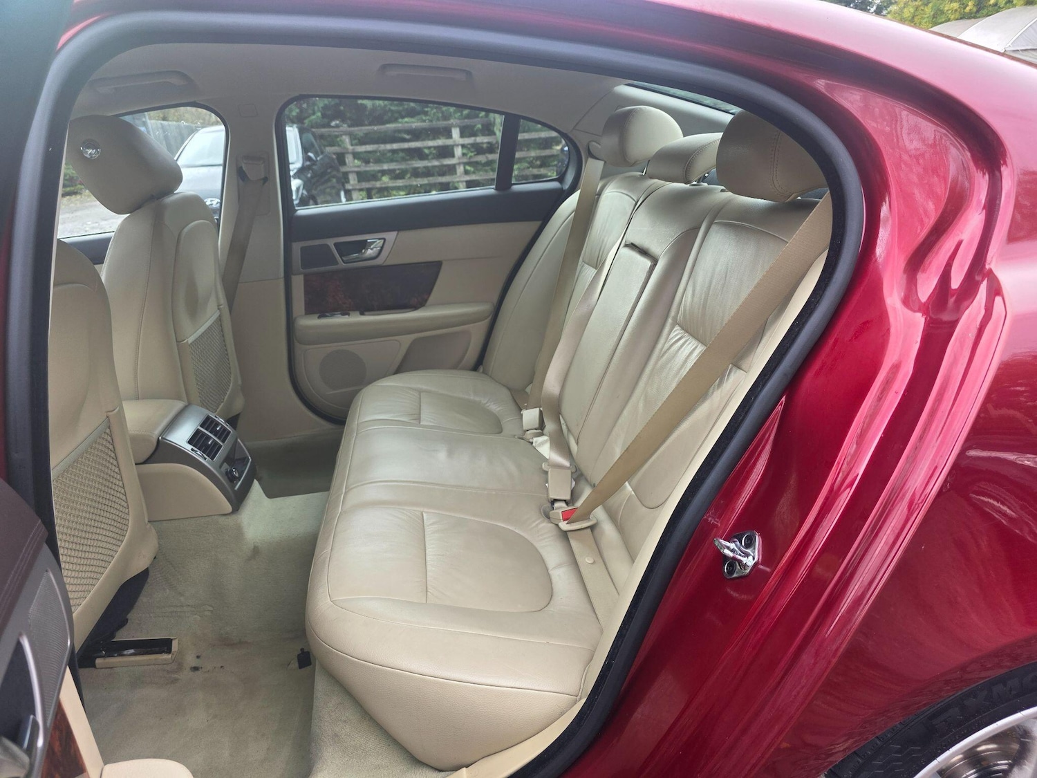 Used Jaguar XF 2010 for sale - 76976717: Photo 24