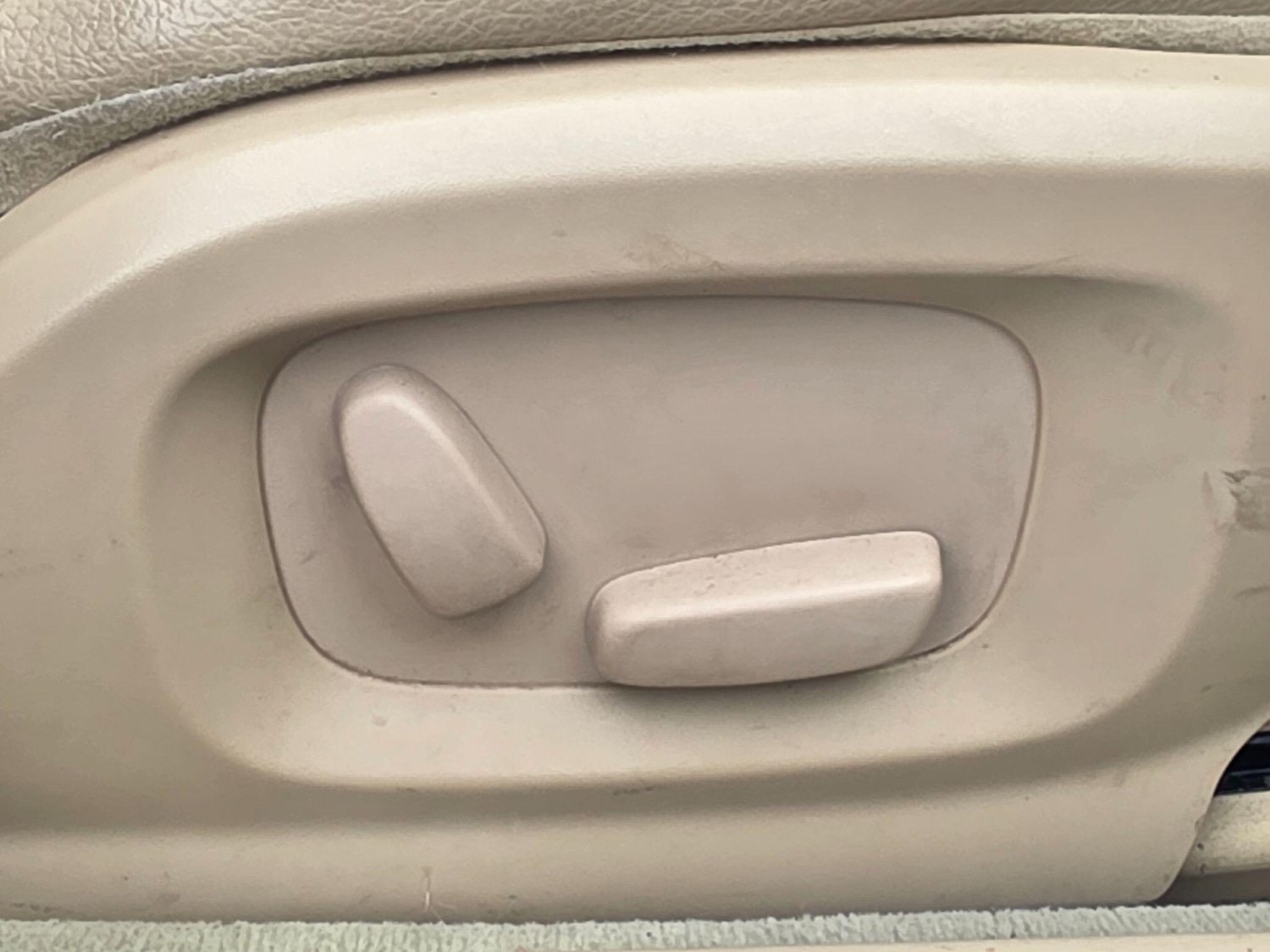 Used Jaguar XF 2010 for sale - 76976717: Photo 27