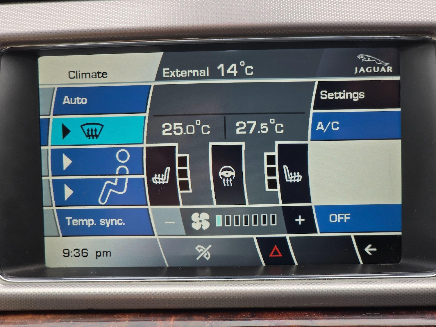 Used Jaguar XF 2010 for sale - 76976717: Photo 46