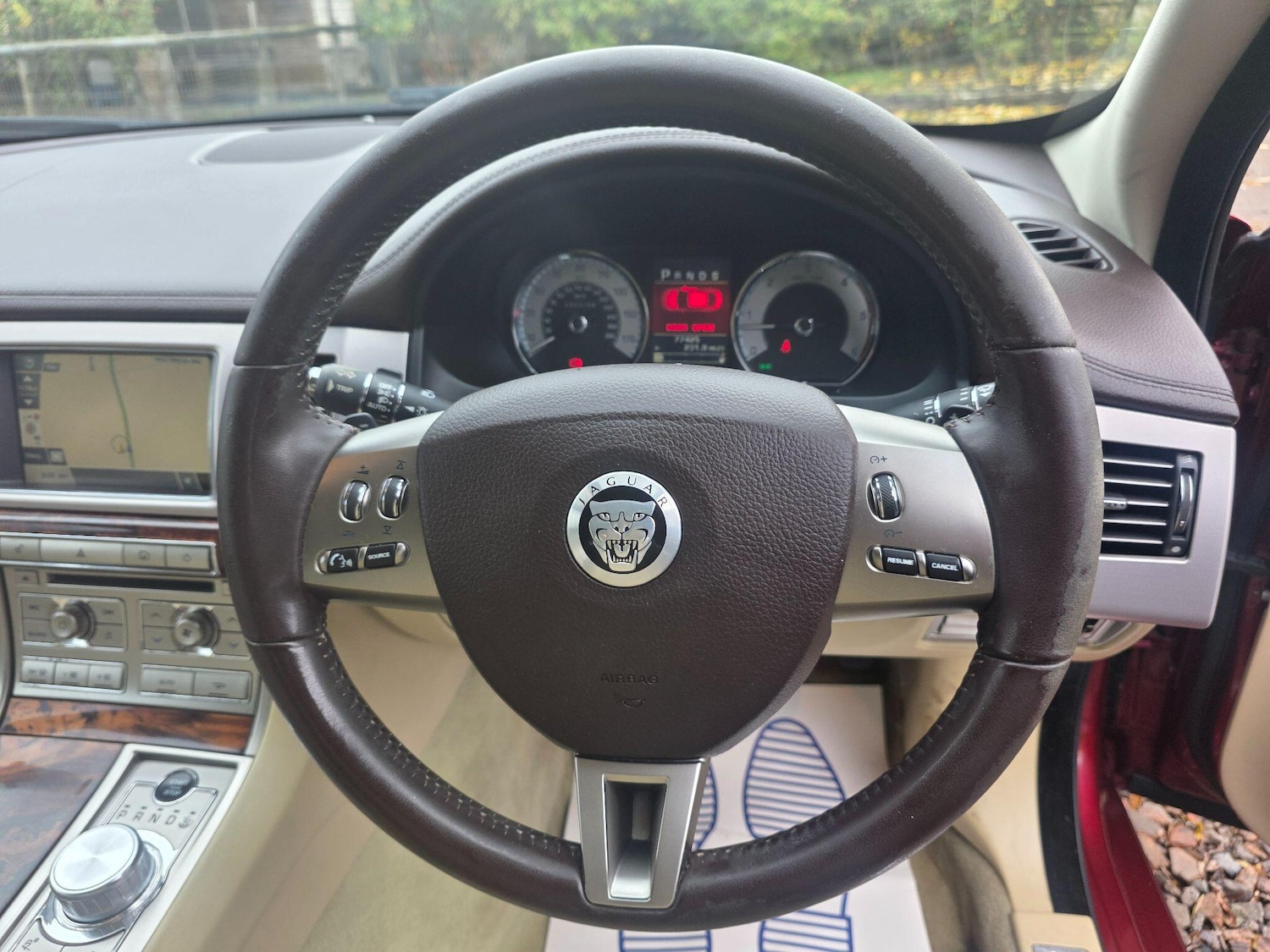 Used Jaguar XF 2010 for sale - 76976717: Photo 52