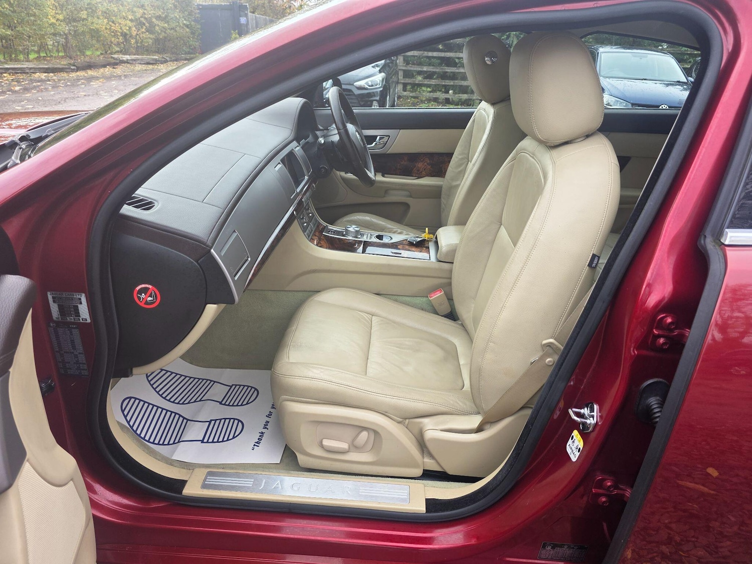 Used Jaguar XF 2010 for sale - 76976717: Photo 53