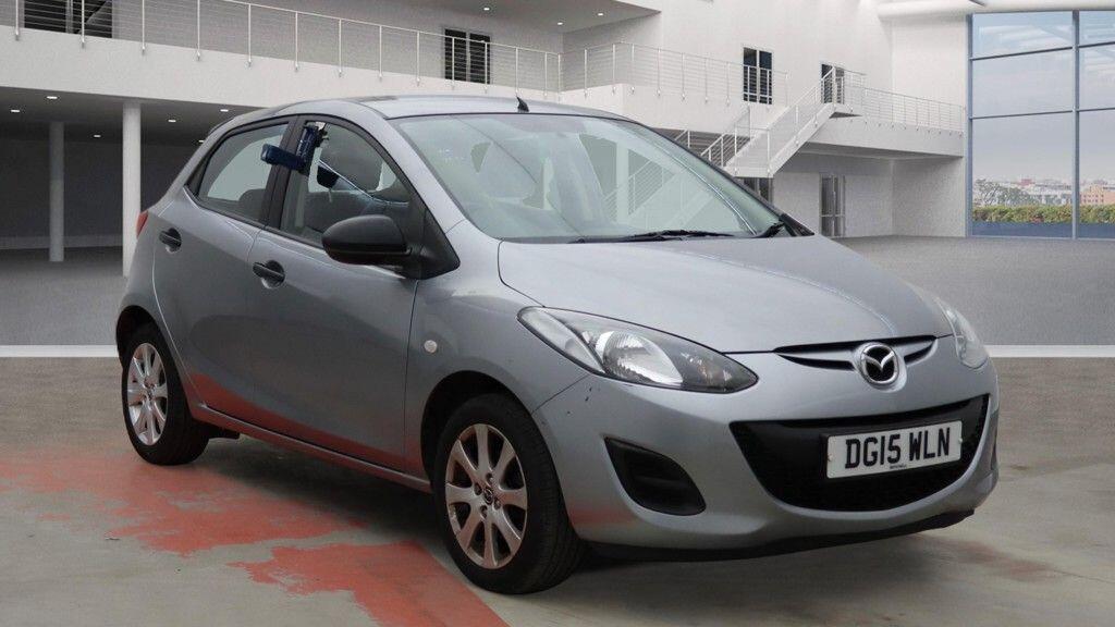 Used Mazda Mazda2 2015 for sale - 77351651: Photo 1