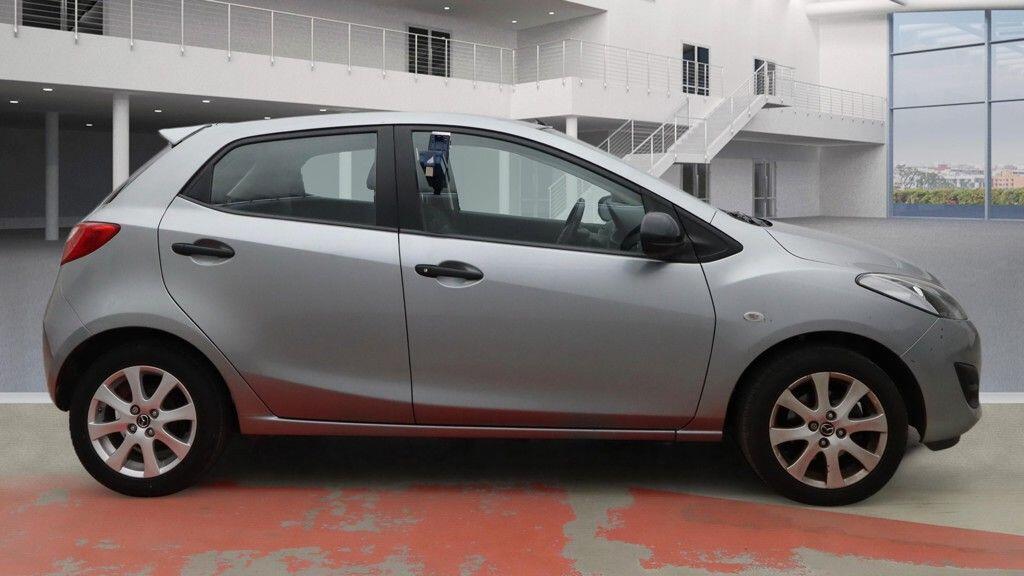 Used Mazda Mazda2 2015 for sale - 77351651: Photo 13