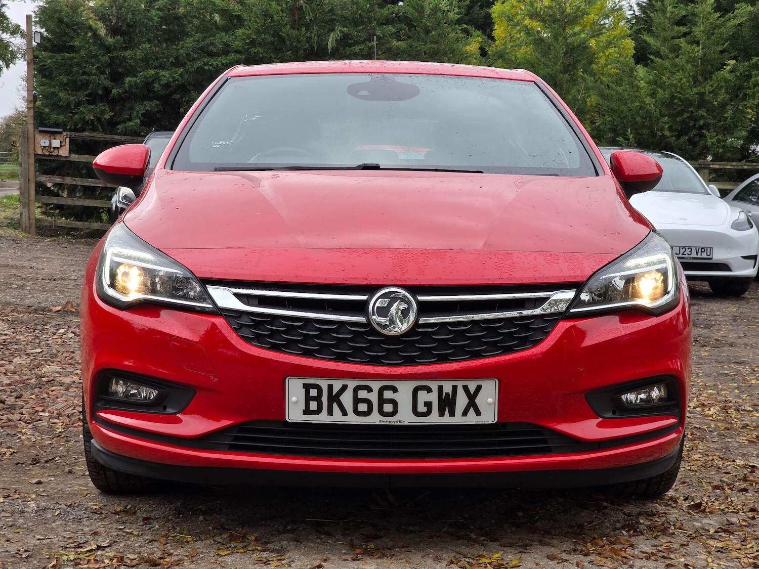 Used Vauxhall Astra 2016 for sale - 76370393: Photo 2