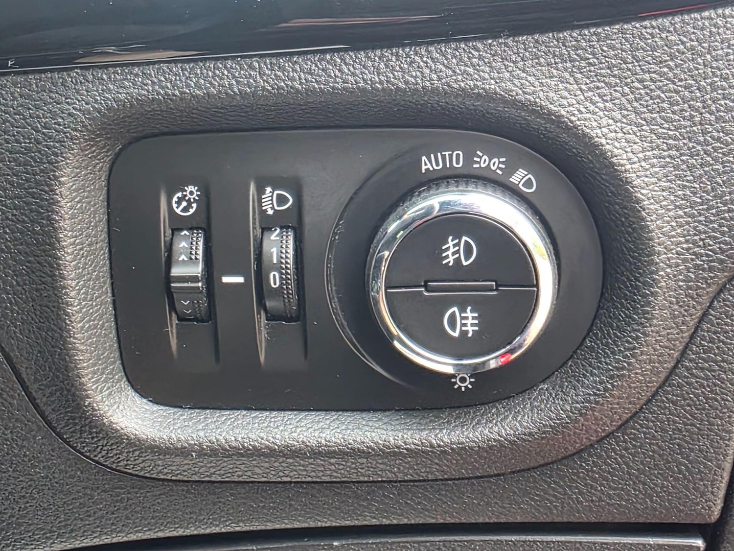 Used Vauxhall Astra 2016 for sale - 76370393: Photo 35