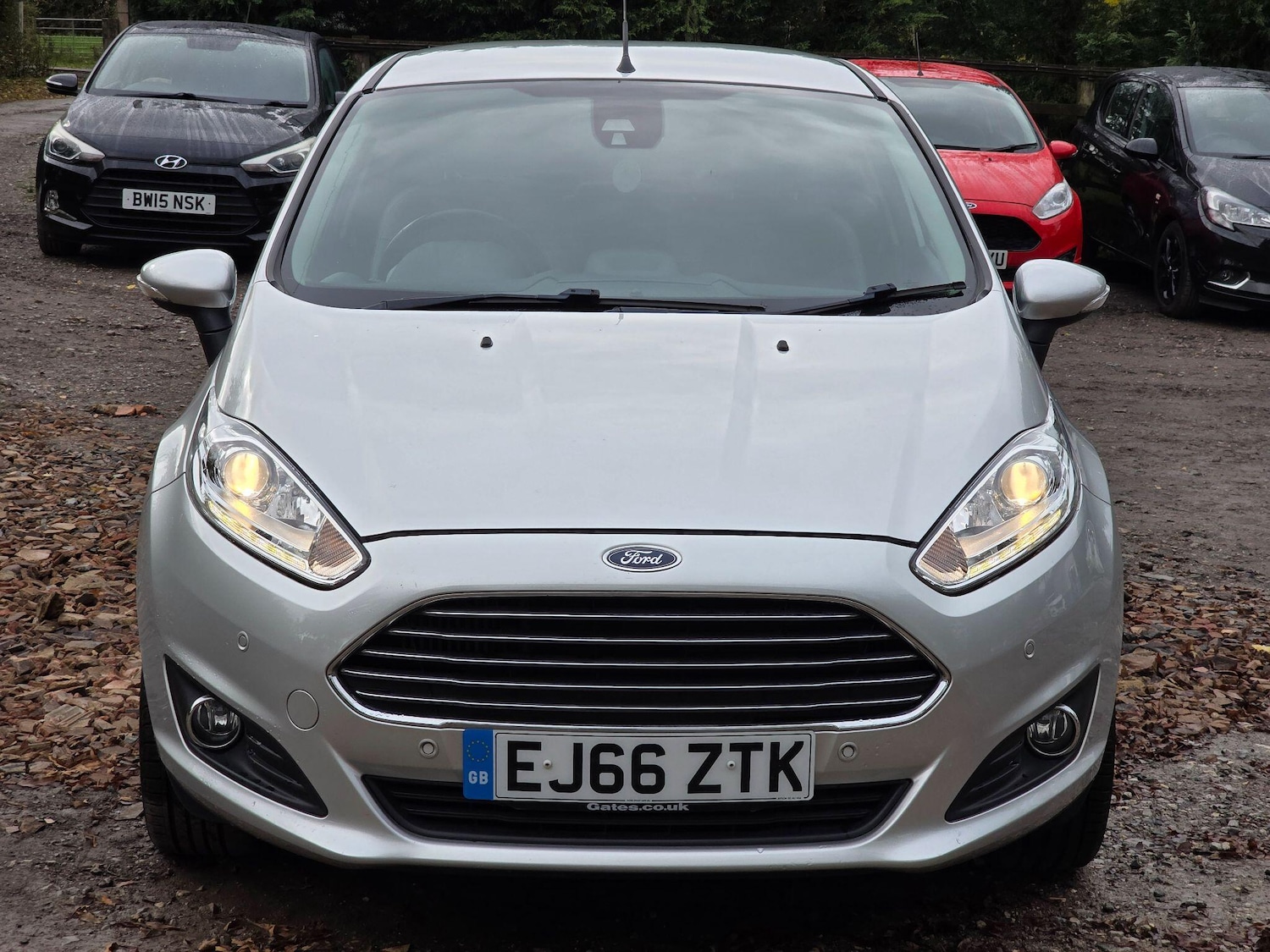 Used Ford Fiesta 2016 for sale - 76370392: Photo 2